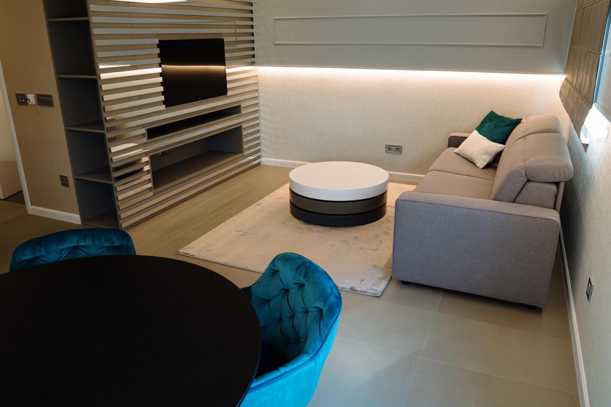 Lena Luxury Apartment *