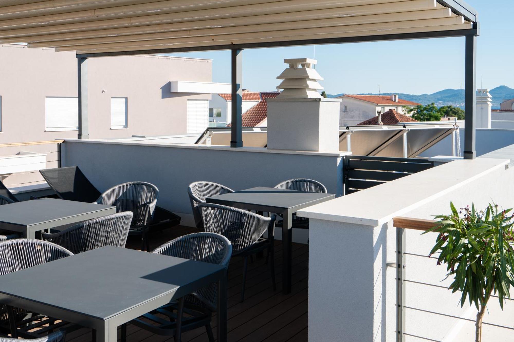 Lena Luxury * Zadar